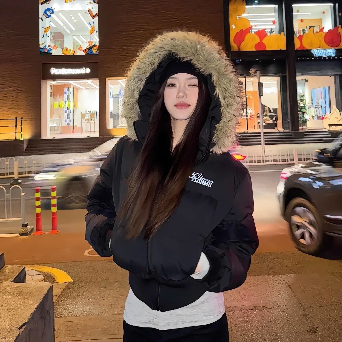 American Winter Short Faux Fur Collar Padded Coat For Women